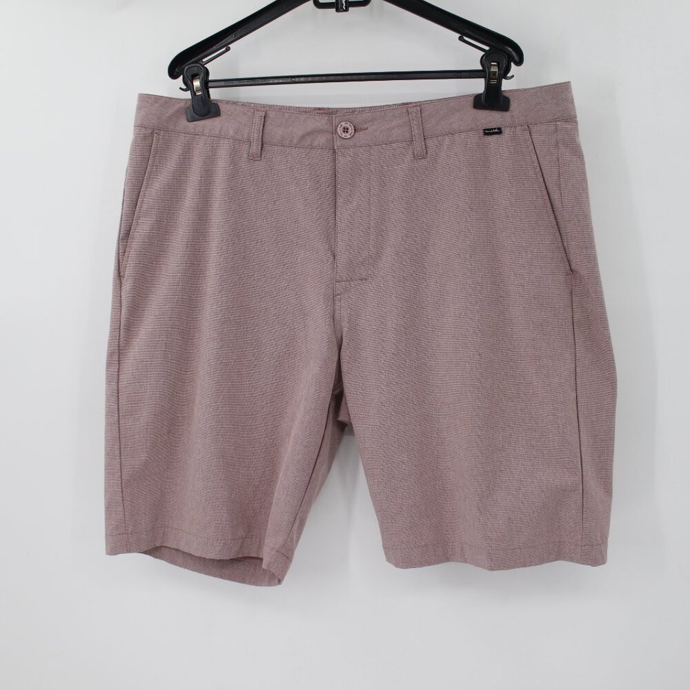 Travis Mathew Shorts Mens 38 Bermuda Golf Performance Wrinkle Resistant Stretch